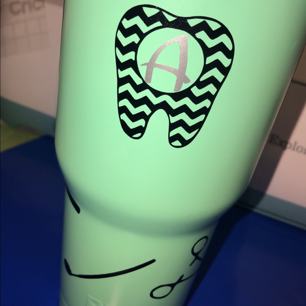 Custom cups - Picture 4 of 4